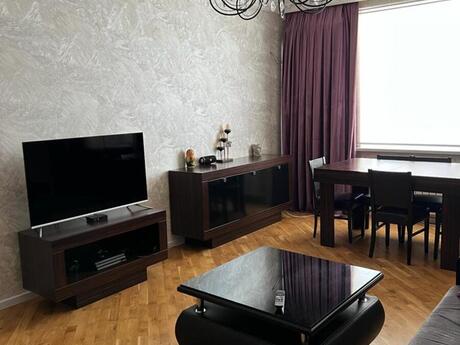 2 otaqlı köhnə tikili - Memar Əcəmi m. - 52 m²