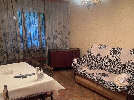 2 otaqlı köhnə tikili - İnşaatçılar m. - 55 m²