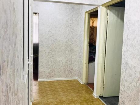 4 otaqlı köhnə tikili - Həzi Aslanov m. - 100 m²