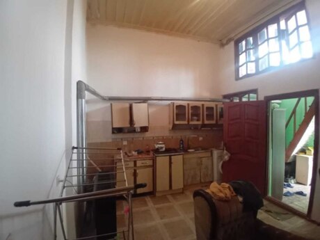 2 otaqlı köhnə tikili - 20-ci sahə q. - 53 m²