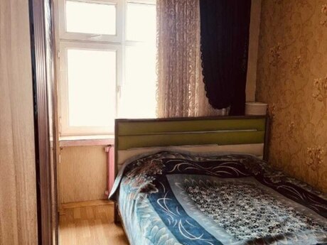 2 otaqlı köhnə tikili - Yeni Günəşli q. - 65 m²