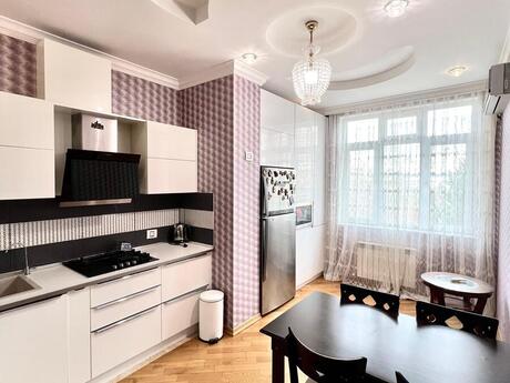 3 otaqlı köhnə tikili - Nəsimi r. - 105 m²