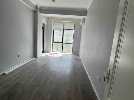 2 otaqlı ofis - Gənclik m. - 63 m²
