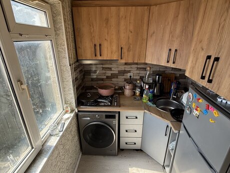 2 otaqlı köhnə tikili - Xalqlar Dostluğu m. - 55 m²