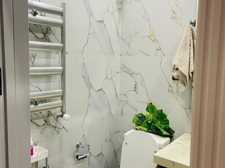 5 otaqlı həyət evi/bağ evi - Mərdəkan q. - 130 m²