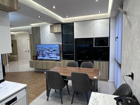 2 otaqlı yeni tikili - Yasamal r. - 70 m²