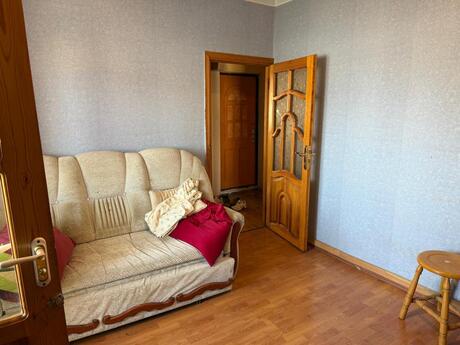 2 otaqlı köhnə tikili - Memar Əcəmi m. - 65 m²