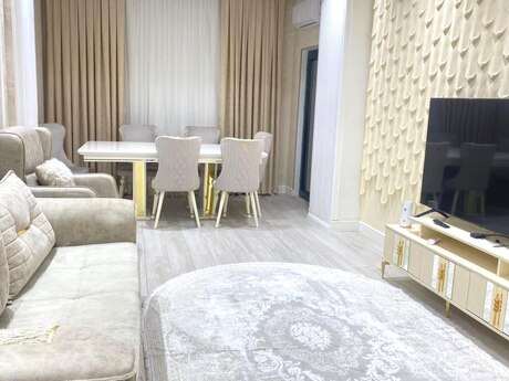 Elan №6109241 - Bakı, Qara Qarayev m., 2 otaqlı, 115 m², 2/13 mərtəbə