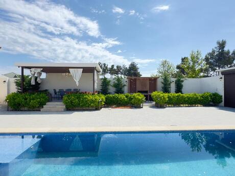 4 otaqlı həyət evi/bağ evi - Şüvəlan q. - 160 m²