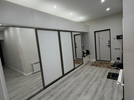 2 otaqlı yeni tikili - İnşaatçılar m. - 100 m²