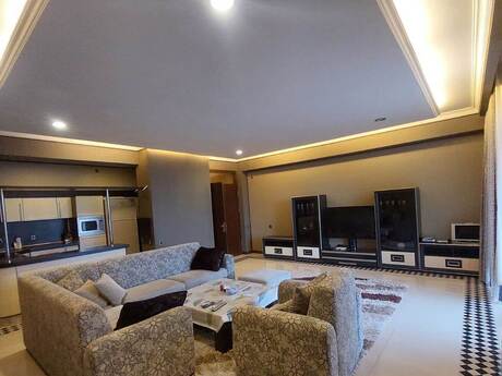 2 otaqlı yeni tikili - Şah İsmayıl Xətai m. - 92 m²