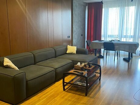 Elan №6109270 - Bakı, Şah İsmayıl Xətai m., 2 otaqlı, 102 m², 17/21 mərtəbə