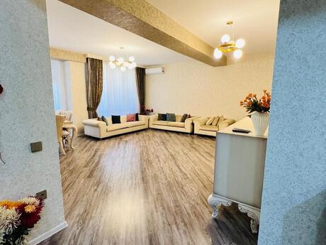 4 otaqlı yeni tikili - Nərimanov r. - 200 m²