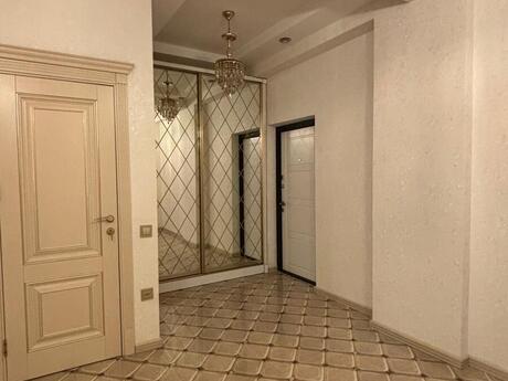 3 otaqlı yeni tikili - Nəsimi r. - 126 m²