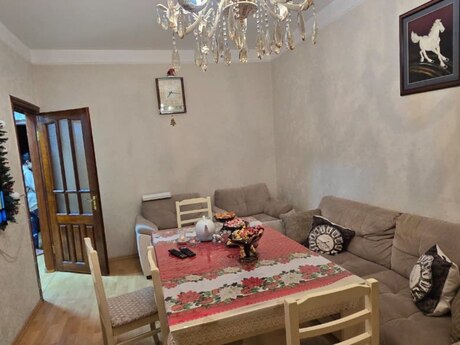 3-комн. вторичка - м. Насими - 92 м²