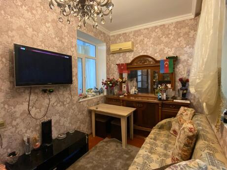 2 otaqlı köhnə tikili - Qaraçuxur q. - 55 m²