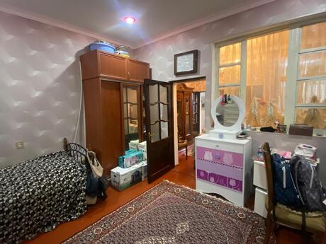 2 otaqlı köhnə tikili - Qaraçuxur q. - 55 m²
