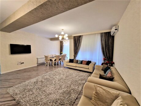 4 otaqlı yeni tikili - Nərimanov r. - 228 m²