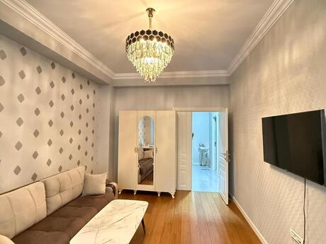 Elan №6109357 - Bakı, 8 Noyabr m., 3 otaqlı, 90 m², 9/14 mərtəbə