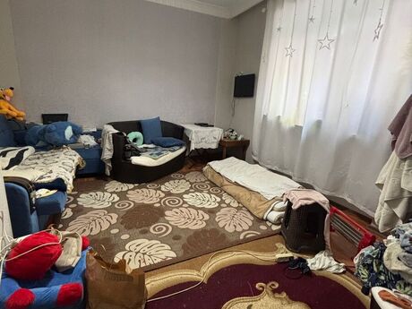 2 otaqlı köhnə tikili - 28 May m. - 42 m²