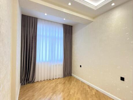 3 otaqlı yeni tikili - 8 Noyabr m. - 105 m²