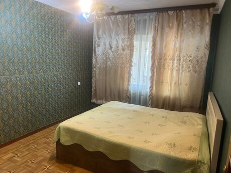 3 otaqlı köhnə tikili - Azadlıq Prospekti m. - 70 m²