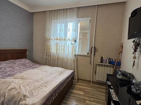 4 otaqlı köhnə tikili - Biləcəri q. - 65 m²