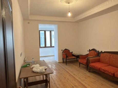 Obyekt - Nizami m. - 140 m²