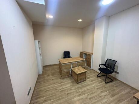 1 otaqlı ofis - Nəriman Nərimanov m. - 40 m²