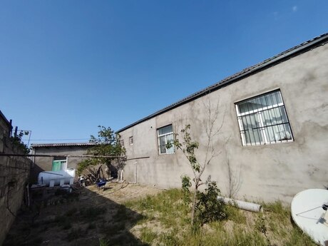 5 otaqlı həyət evi/bağ evi - Buzovna q. - 190 m²