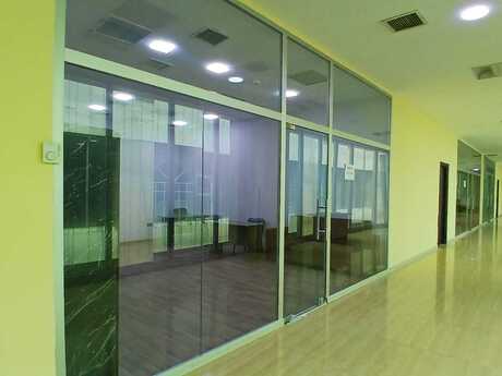 1 otaqlı ofis - 28 May m. - 32 m²