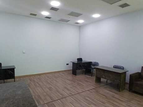 1 otaqlı ofis - 28 May m. - 32 m²