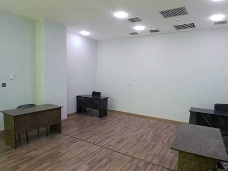 1 otaqlı ofis - 28 May m. - 32 m²