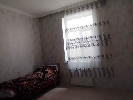 4 otaqlı həyət evi/bağ evi - Yeni Ramana q. - 100 m²