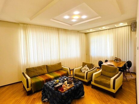 4 otaqlı yeni tikili - 8 Noyabr m. - 170 m²