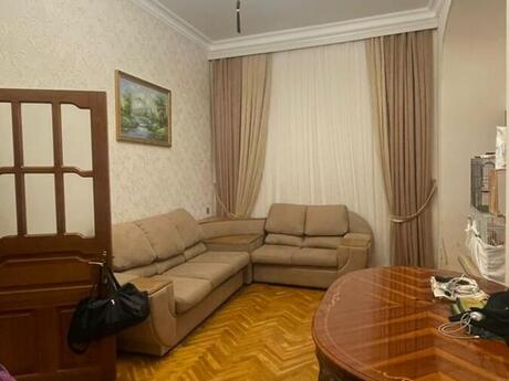 3 otaqlı köhnə tikili - Sahil m. - 90 m²