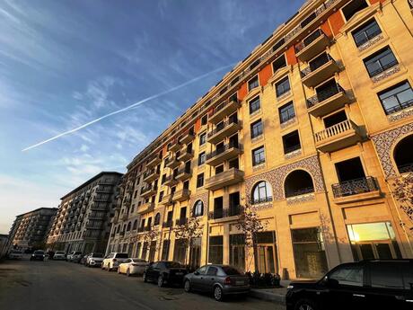 4 otaqlı yeni tikili - Ağ şəhər q. - 231 m²