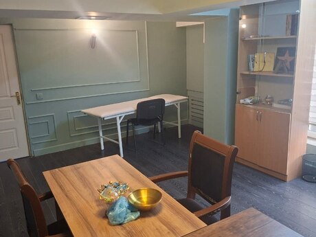 1 otaqlı ofis - Nəriman Nərimanov m. - 25 m²