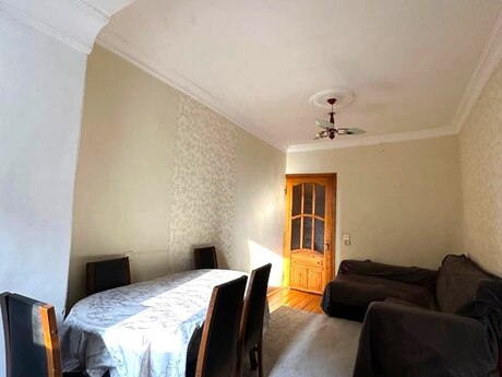 2 otaqlı köhnə tikili - Nəriman Nərimanov m. - 40 m²