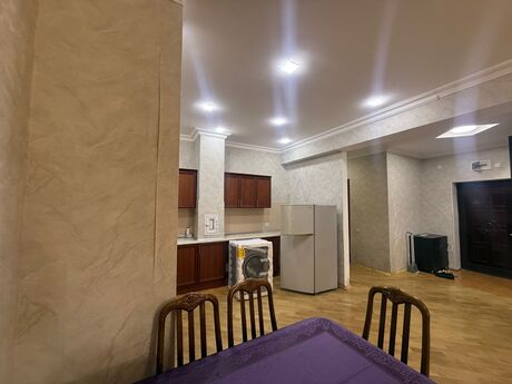 3 otaqlı yeni tikili - İnşaatçılar m. - 105 m²