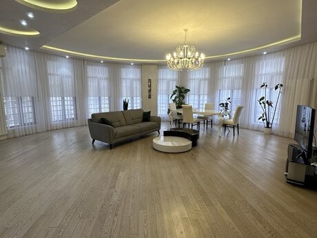 3 otaqlı yeni tikili - Şah İsmayıl Xətai m. - 157 m²