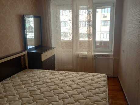 2 otaqlı köhnə tikili - Şah İsmayıl Xətai m. - 55 m²