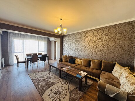 2 otaqlı yeni tikili - Şah İsmayıl Xətai m. - 120 m²