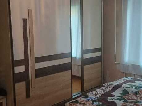 3 otaqlı köhnə tikili - Koroğlu m. - 85 m²