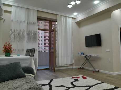 2 otaqlı yeni tikili - Şah İsmayıl Xətai m. - 70 m²