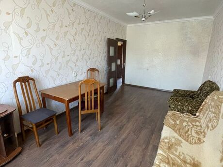 3-комн. вторичка - м. Халглар Достлугу - 65 м²