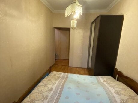 3 otaqlı köhnə tikili - Memar Əcəmi m. - 60 m²