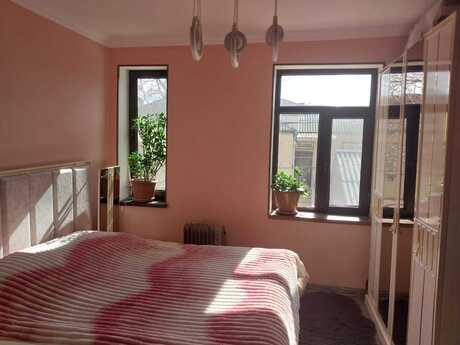 3 otaqlı köhnə tikili - Binəqədi r. - 60 m²