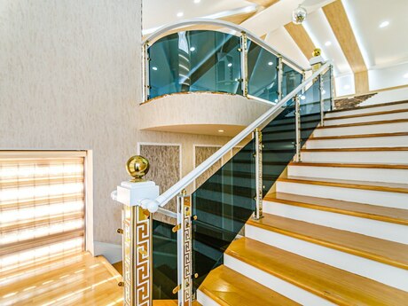 6 otaqlı həyət evi/bağ evi - Badamdar q. - 500 m²