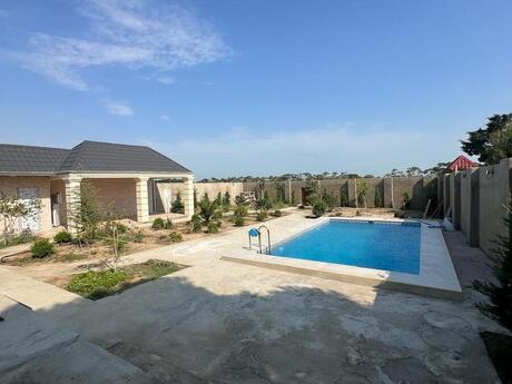 5 otaqlı həyət evi/bağ evi - Fatmayı q. - 160 m²